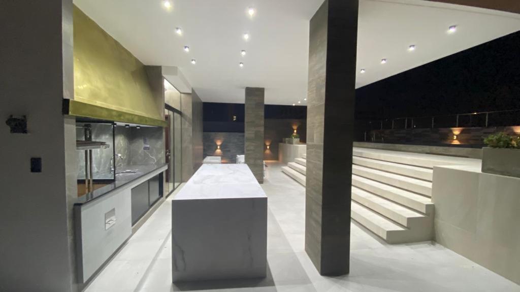 Brickell - Aparment 3G Amplio Y Elegante Apartment Санта Крус де ла Сиера Екстериор снимка